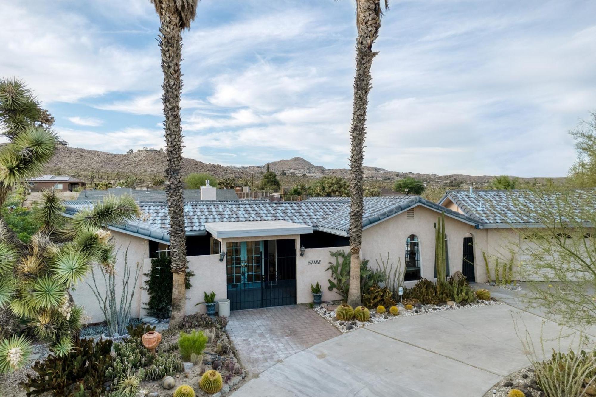 Archie By Avantstay Desert Retreat W Courtyard Edge Of Joshua Tree Yucca Valley Exterior foto